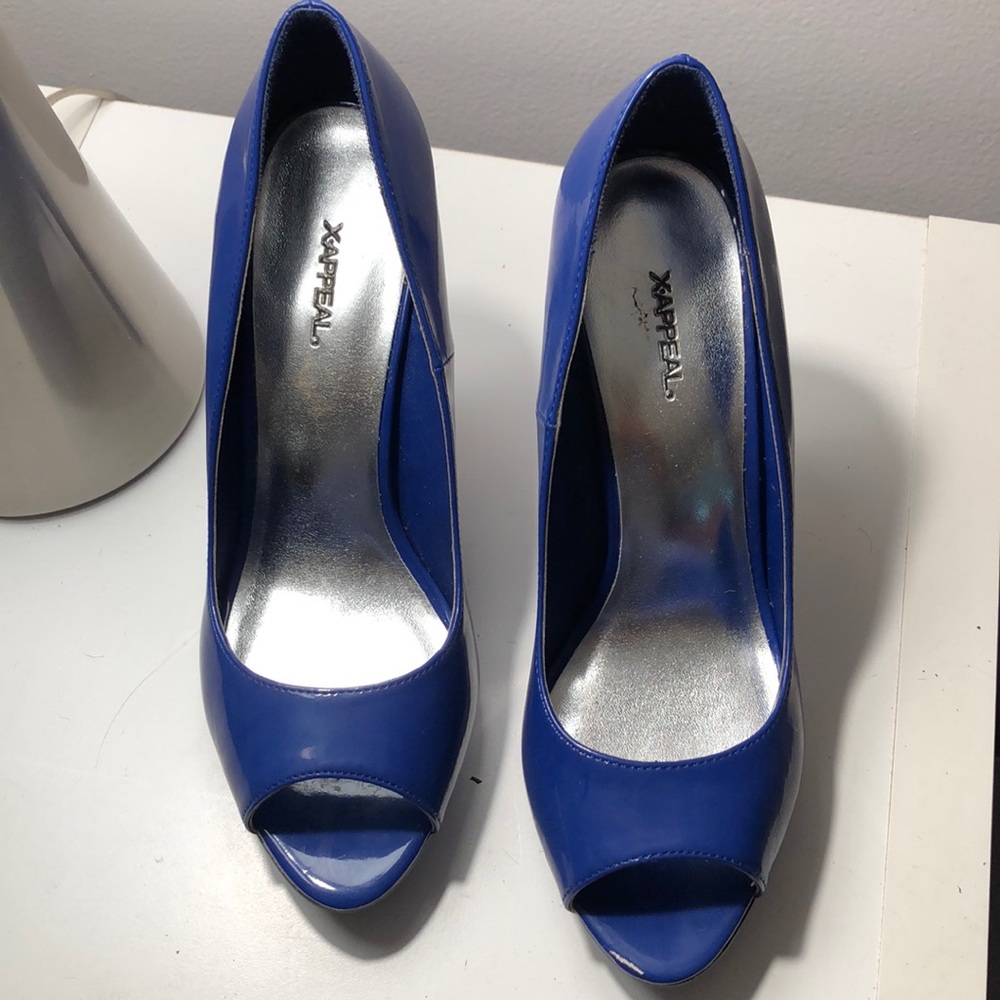 X•Appeal meoww blue heels